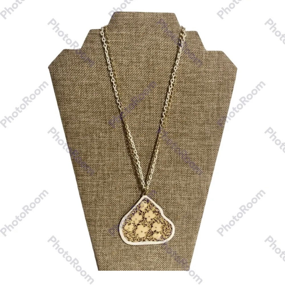 Abstract Floral Fashion Necklace Gold Tone White Double Chain 9"